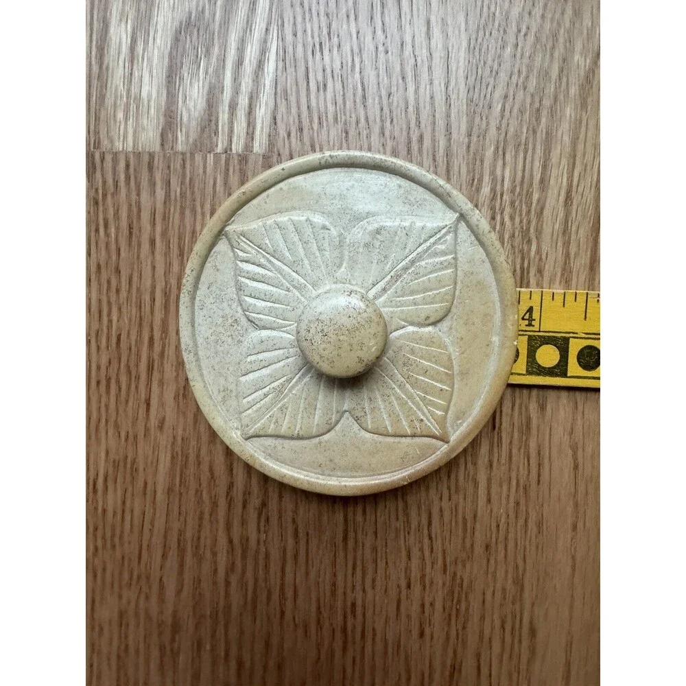 Unbranded soapstone trinket